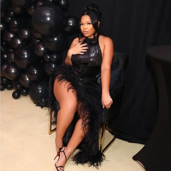 Black Retofette party dress - Picture 3 of 3